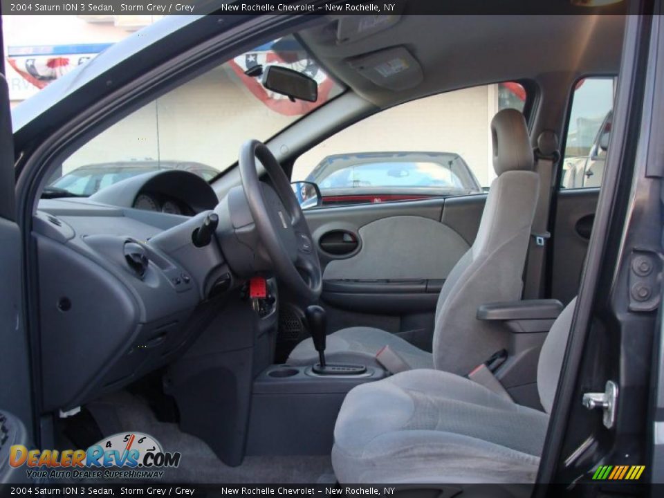 Grey Interior - 2004 Saturn ION 3 Sedan Photo #9