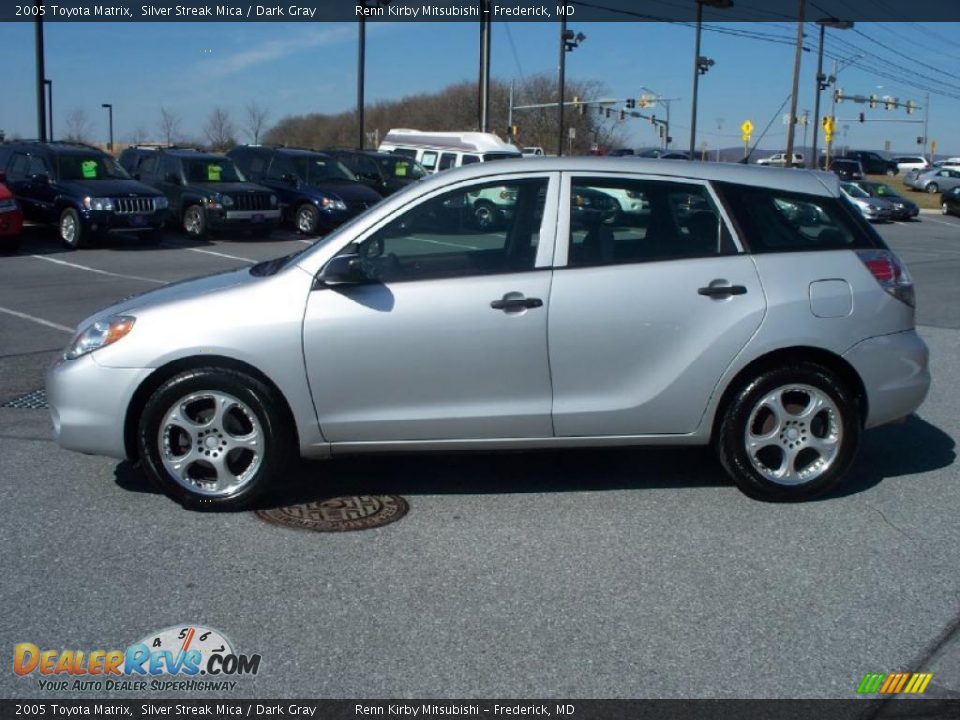 2005 Toyota Matrix Silver Streak Mica / Dark Gray Photo #2