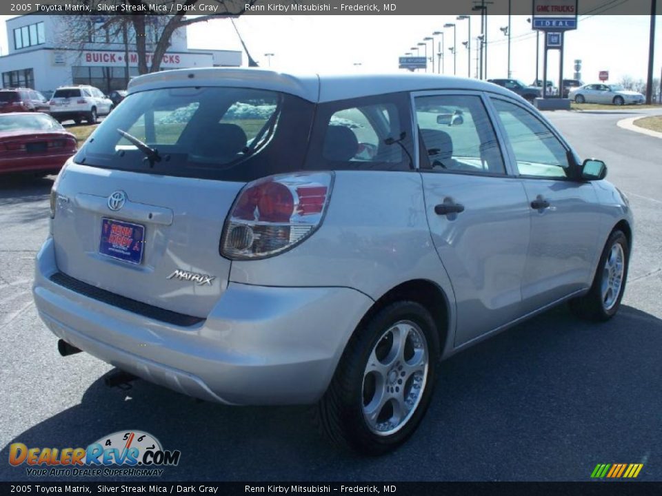 2005 Toyota Matrix Silver Streak Mica / Dark Gray Photo #5