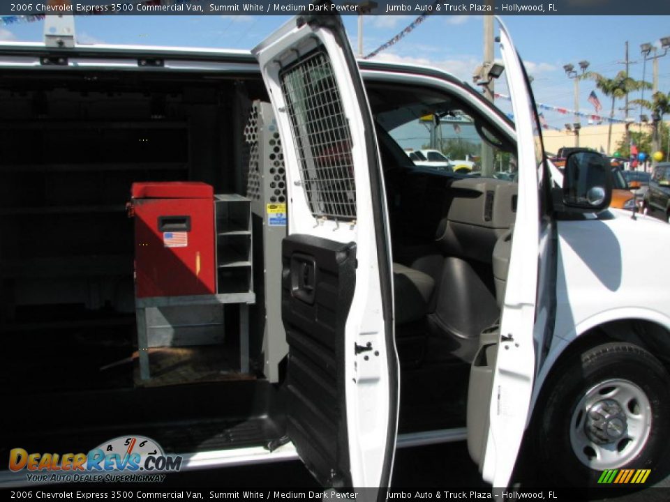 2006 Chevrolet Express 3500 Commercial Van Summit White / Medium Dark Pewter Photo #15