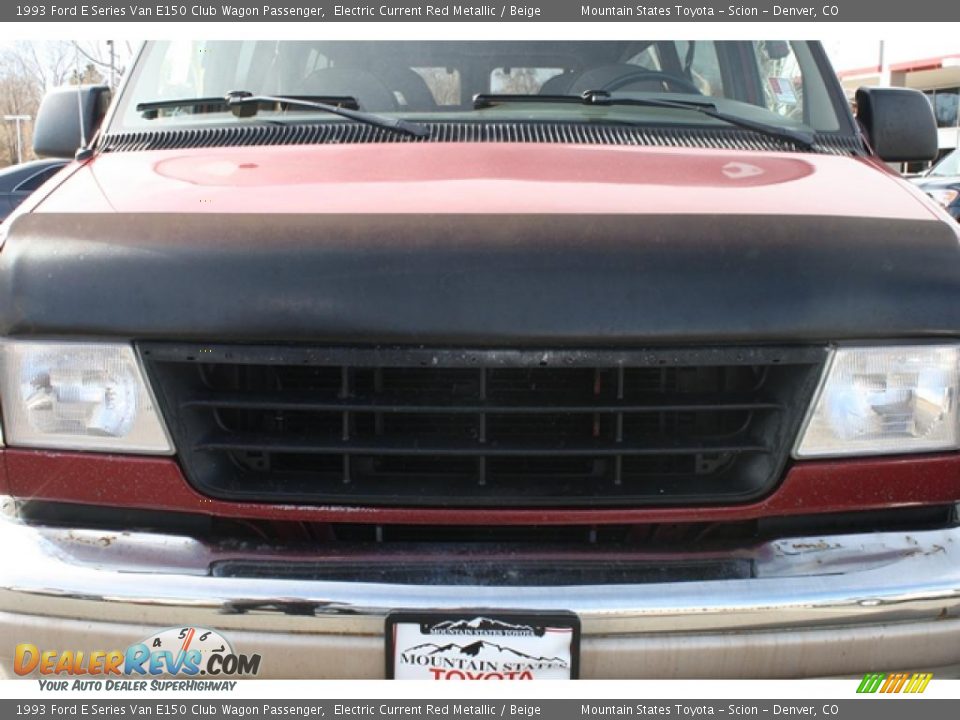 1993 Ford E Series Van E150 Club Wagon Passenger Electric Current Red Metallic / Beige Photo #32