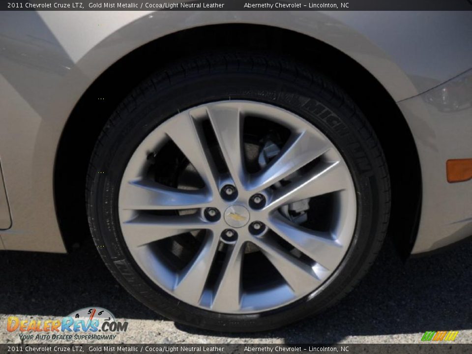 2011 Chevrolet Cruze LTZ Wheel Photo #25