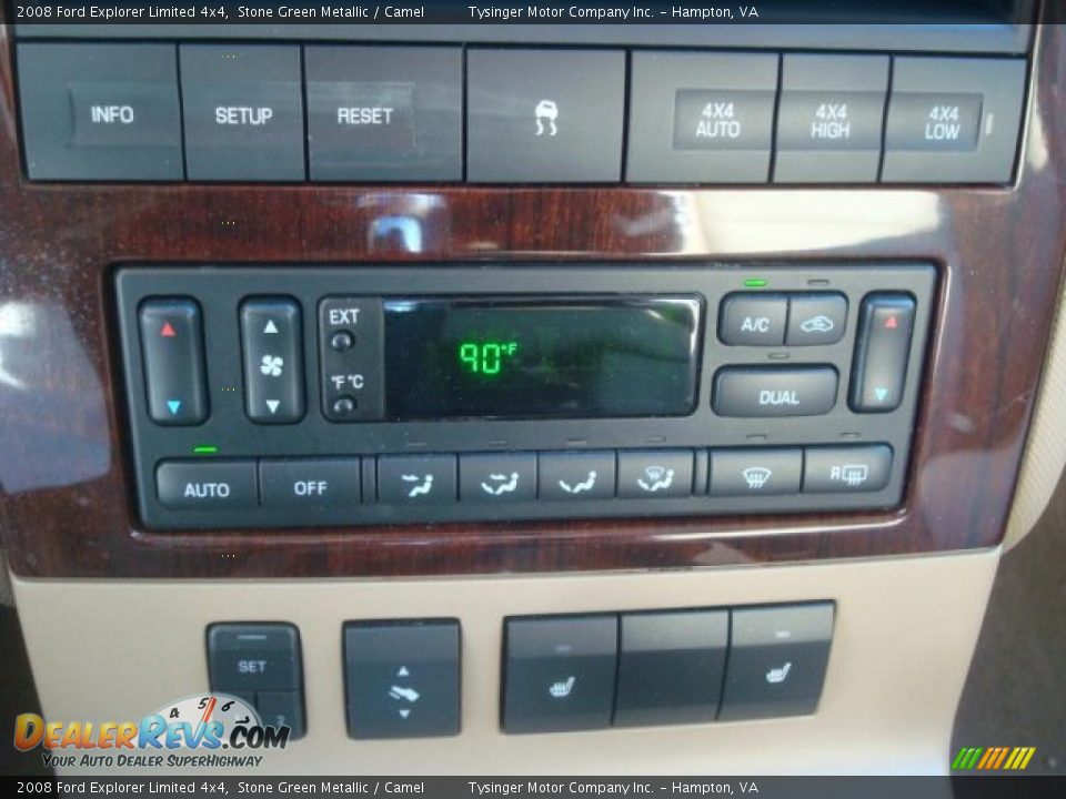 Controls of 2008 Ford Explorer Limited 4x4 Photo #17