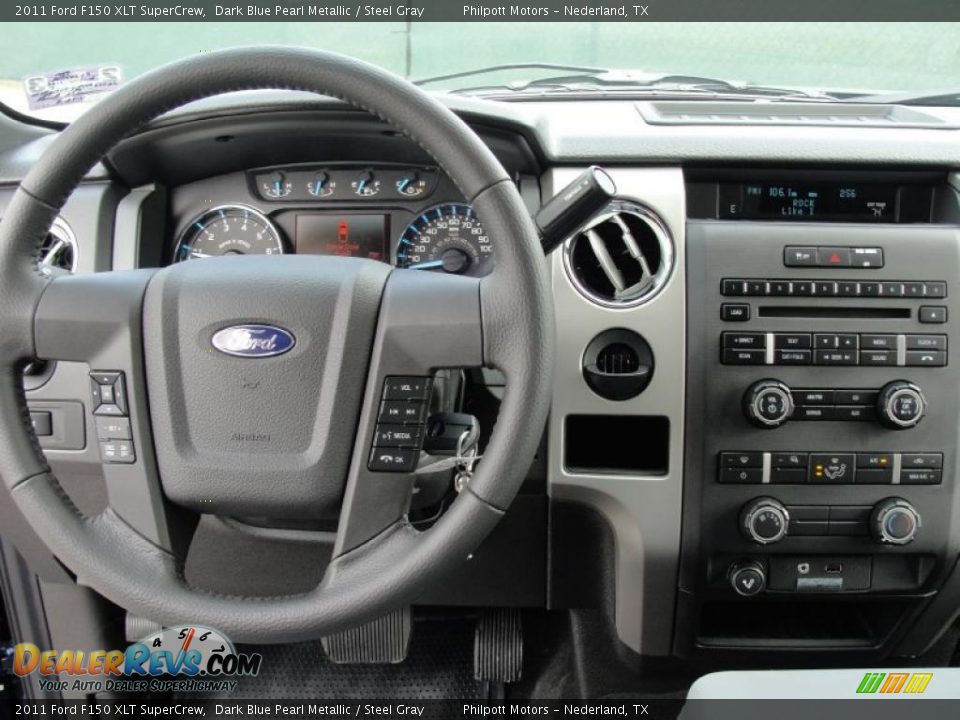 Dashboard of 2011 Ford F150 XLT SuperCrew Photo #27