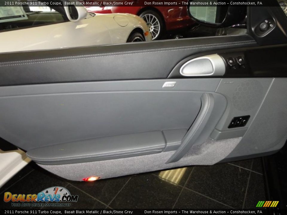 Door Panel of 2011 Porsche 911 Turbo Coupe Photo #11