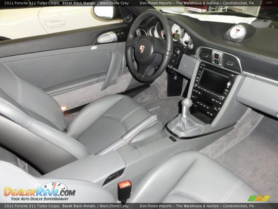 Black/Stone Grey Interior - 2011 Porsche 911 Turbo Coupe Photo #16