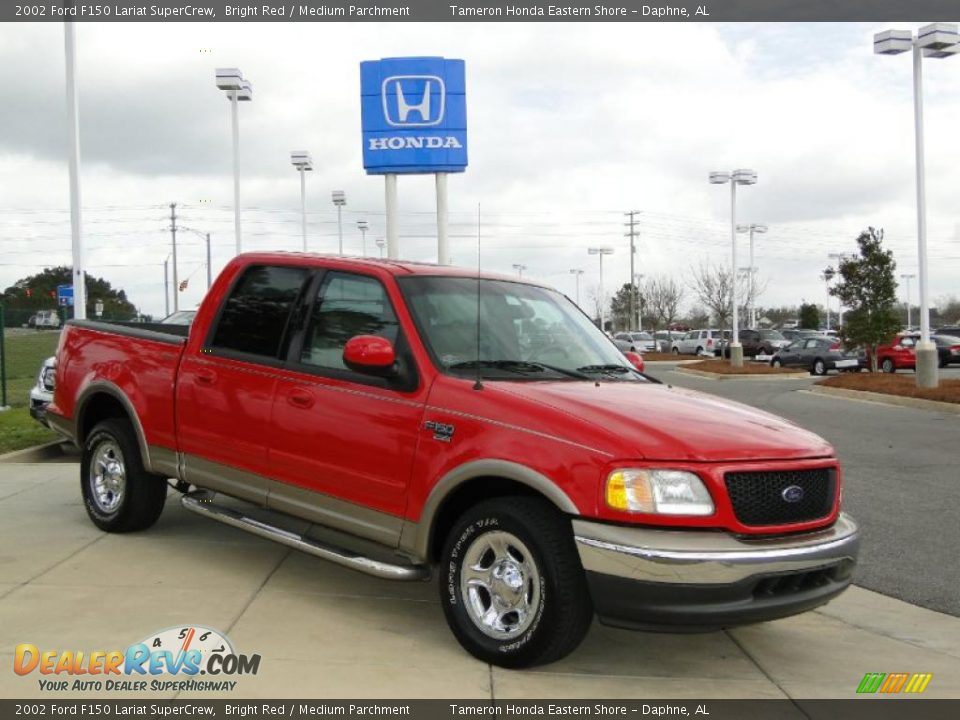 2002 Ford F150 Lariat SuperCrew Bright Red / Medium Parchment Photo #2