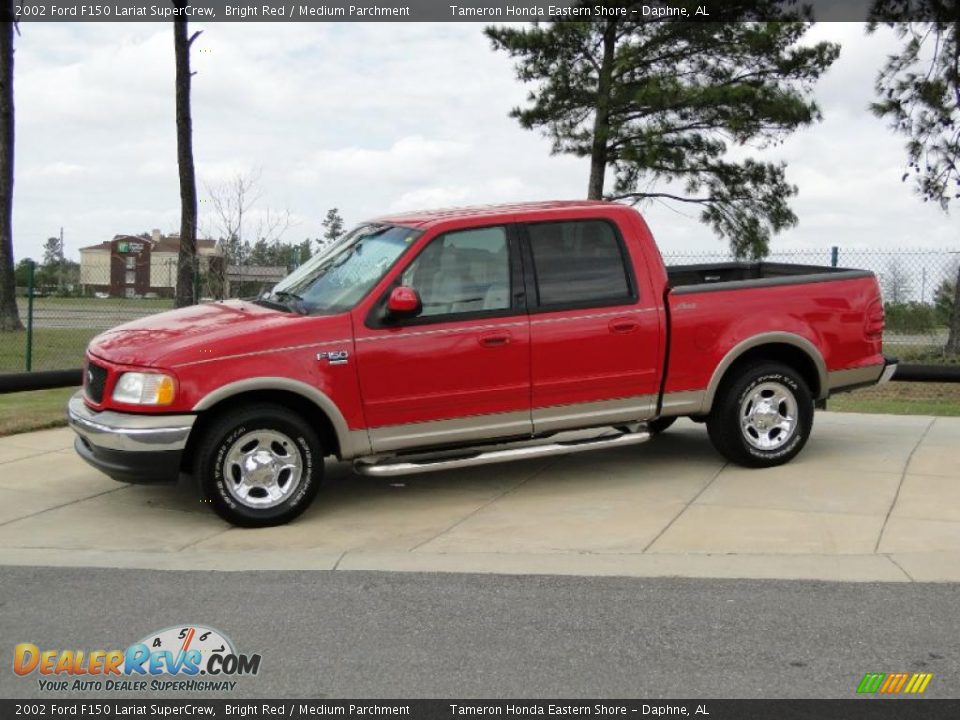 2002 Ford F150 Lariat SuperCrew Bright Red / Medium Parchment Photo #8