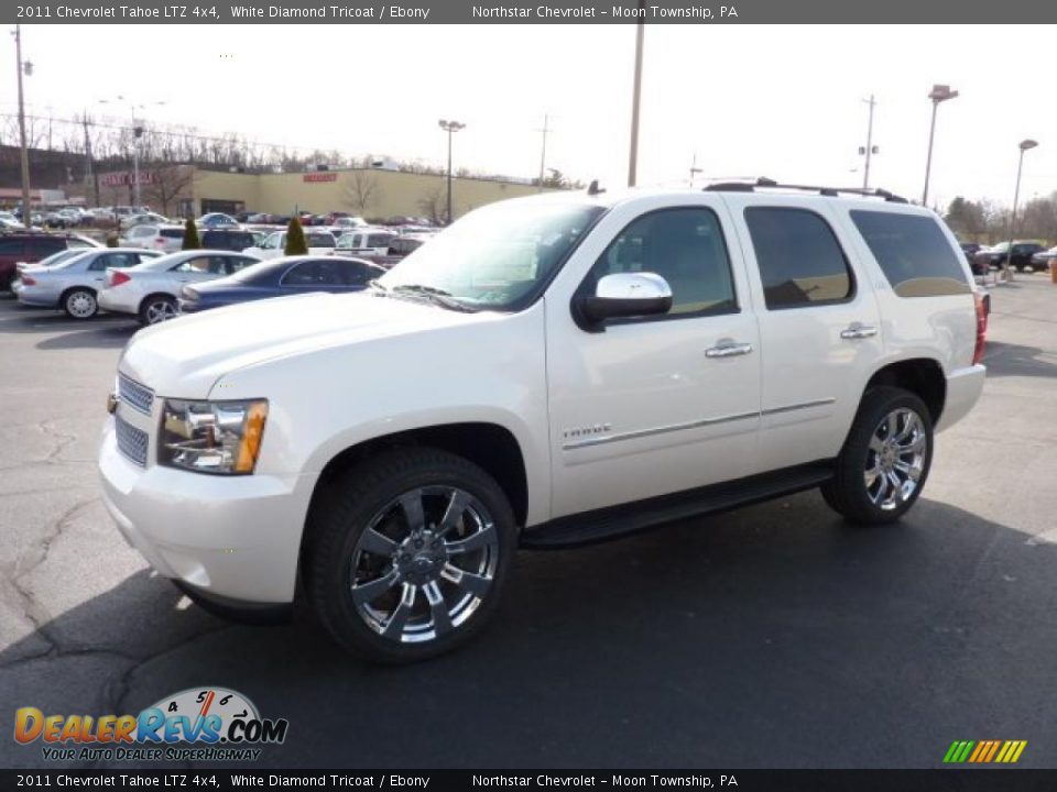 Front 3/4 View of 2011 Chevrolet Tahoe LTZ 4x4 Photo #3