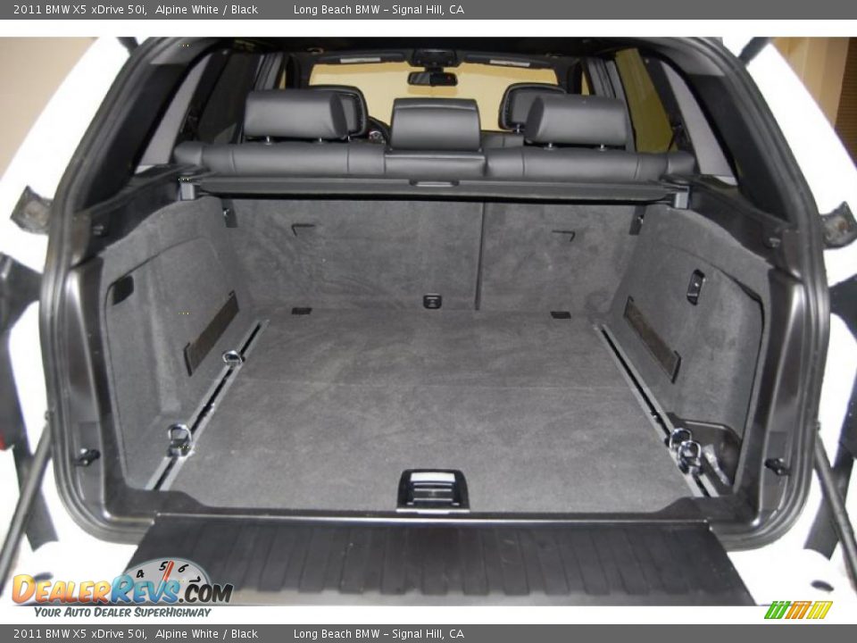 2011 BMW X5 xDrive 50i Trunk Photo #9