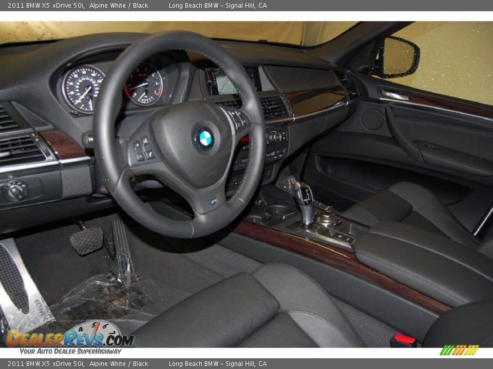 2011 BMW X5 xDrive 50i Alpine White / Black Photo #17