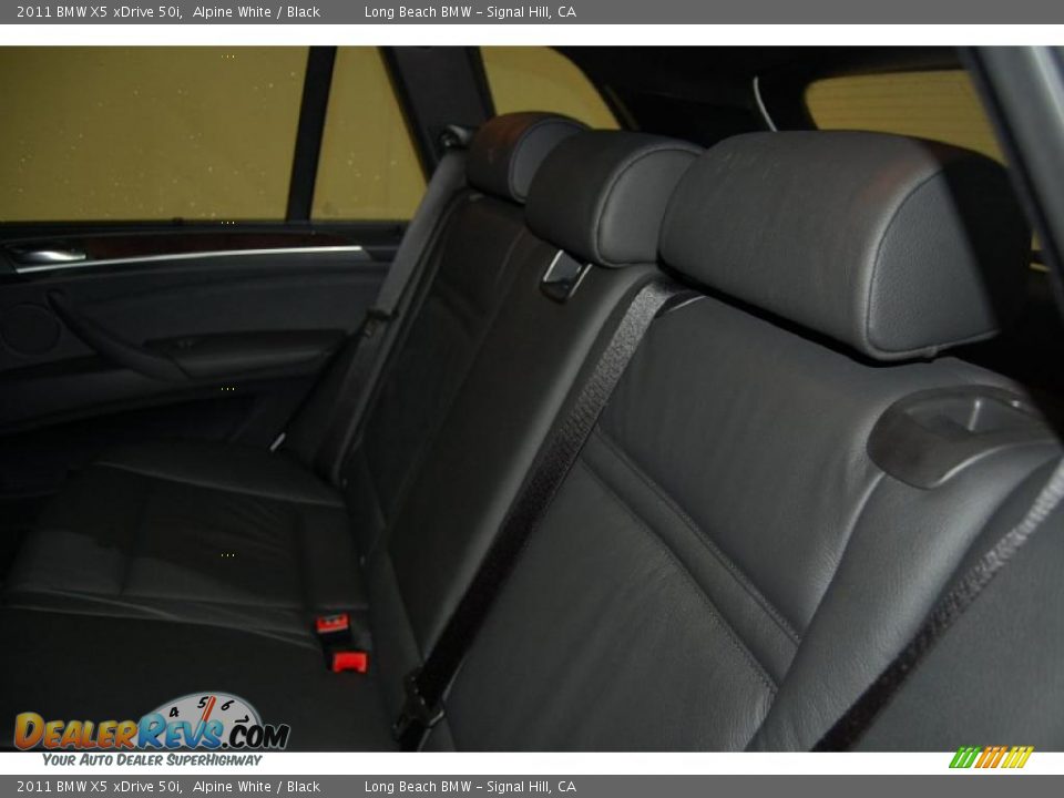 2011 BMW X5 xDrive 50i Alpine White / Black Photo #25