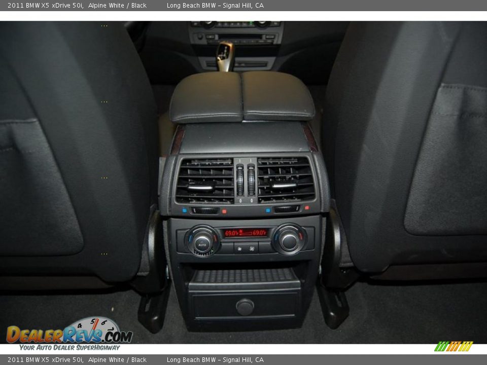 2011 BMW X5 xDrive 50i Alpine White / Black Photo #28