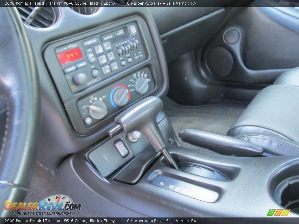 2000 Pontiac Firebird Trans Am WS-6 Coupe Shifter Photo #20