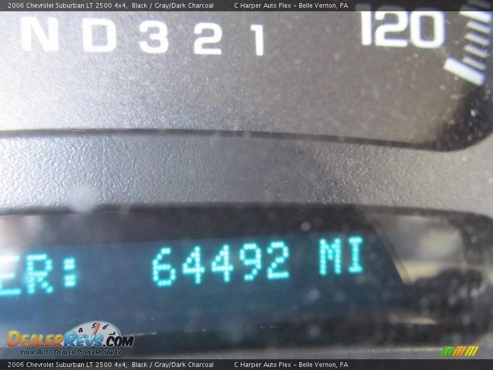 2006 Chevrolet Suburban LT 2500 4x4 Black / Gray/Dark Charcoal Photo #25