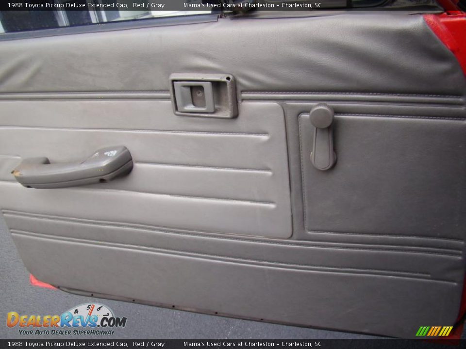 1988 Toyota Pickup Deluxe Extended Cab Red / Gray Photo #15