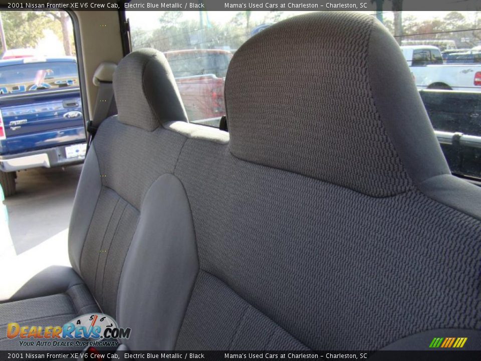 2001 Nissan Frontier XE V6 Crew Cab Electric Blue Metallic / Black Photo #12