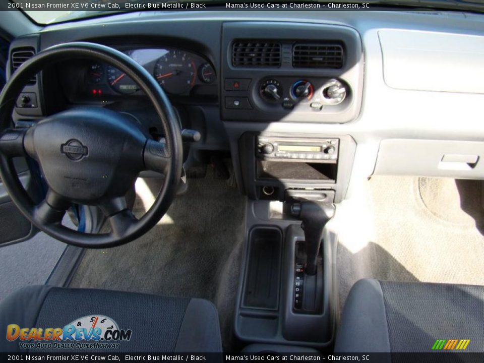 2001 Nissan Frontier XE V6 Crew Cab Electric Blue Metallic / Black Photo #15