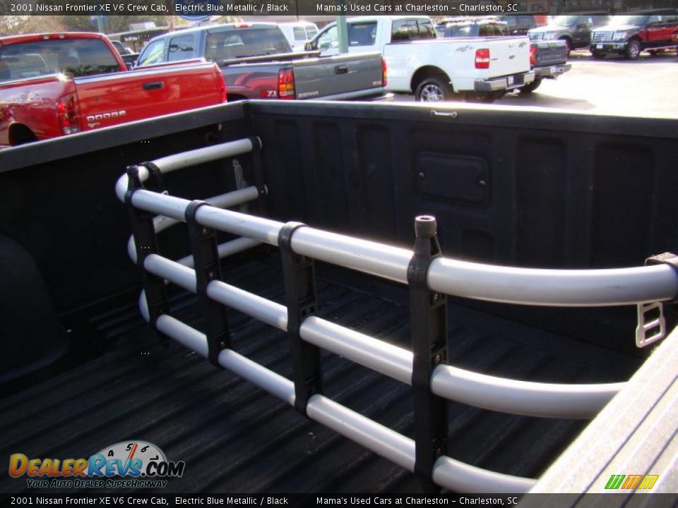2001 Nissan Frontier XE V6 Crew Cab Electric Blue Metallic / Black Photo #31