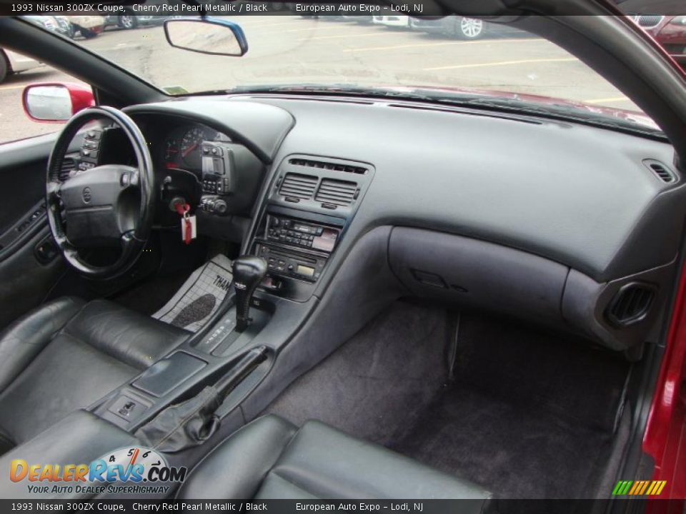 Black Interior - 1993 Nissan 300ZX Coupe Photo #6