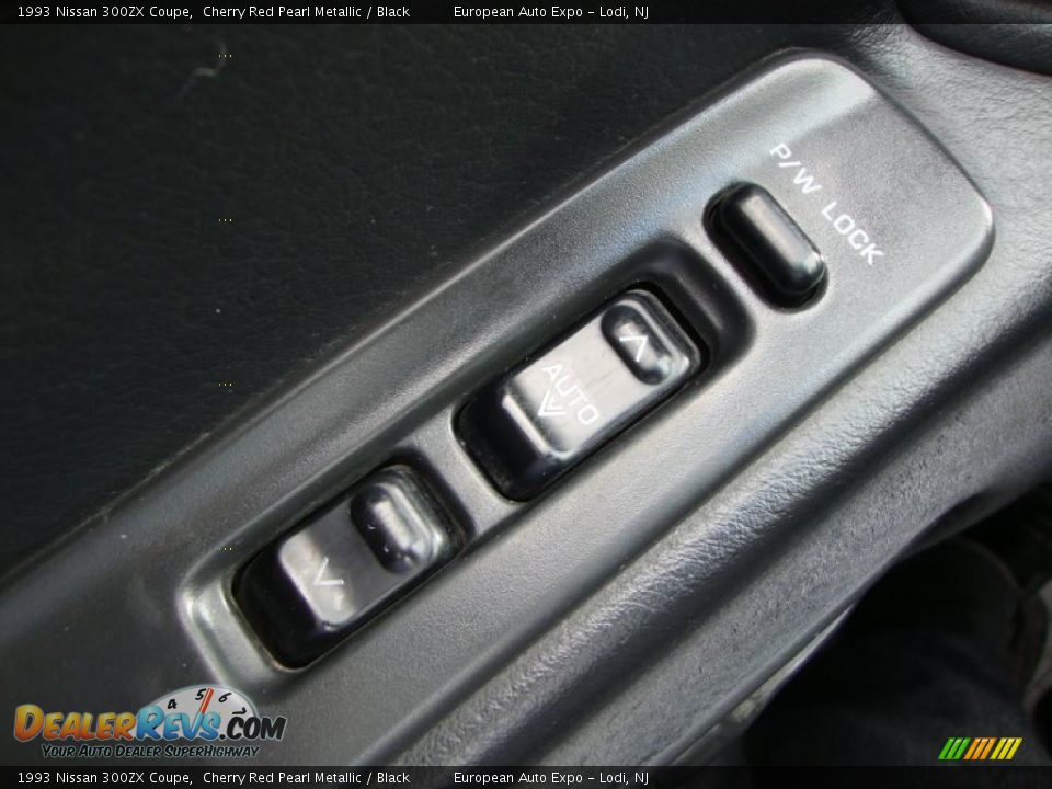 Controls of 1993 Nissan 300ZX Coupe Photo #19