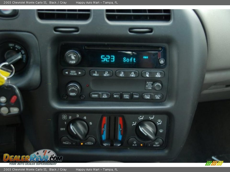 Controls of 2003 Chevrolet Monte Carlo SS Photo #14