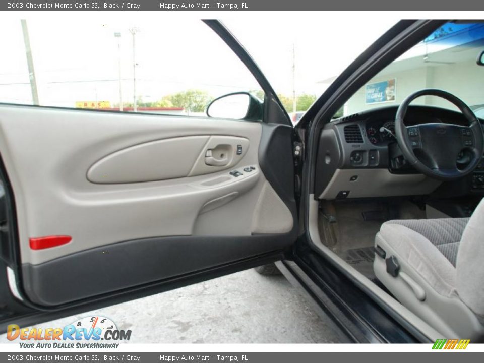 2003 Chevrolet Monte Carlo SS Black / Gray Photo #20