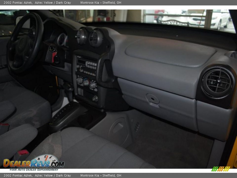 2002 Pontiac Aztek Aztec Yellow / Dark Gray Photo #13