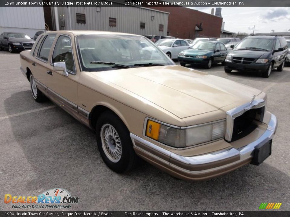 1990 Lincoln Town Car Cartier Bisque Frost Metallic / Bisque Photo #4