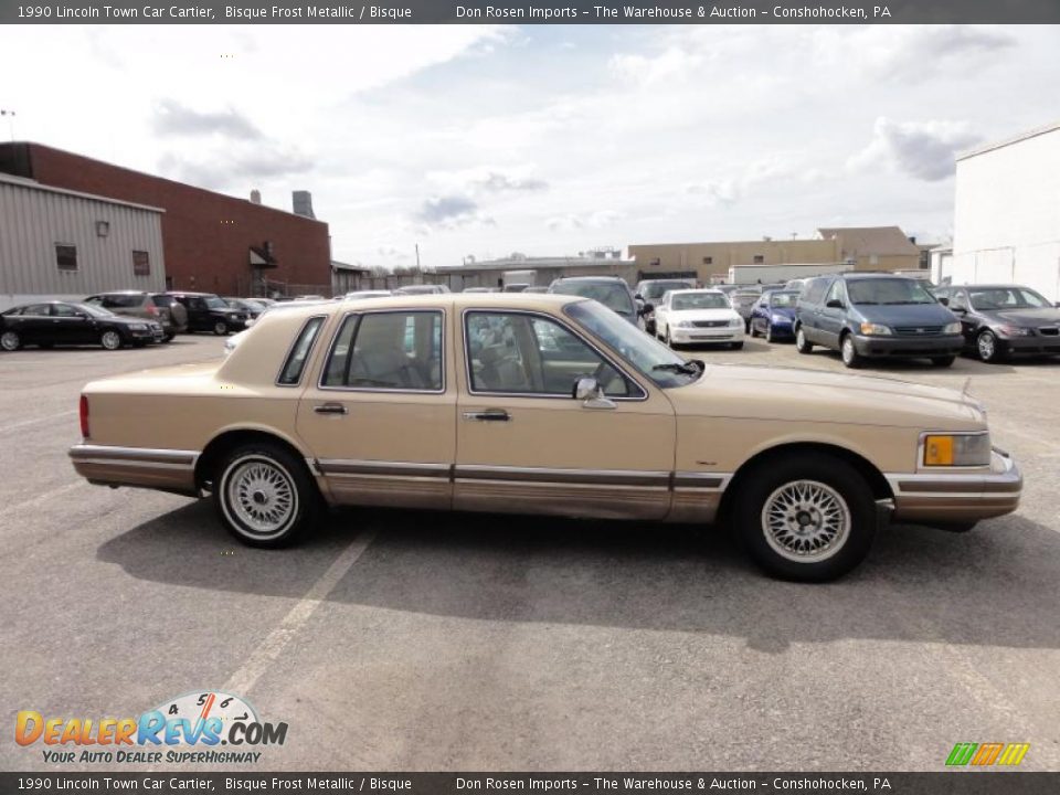 1990 Lincoln Town Car Cartier Bisque Frost Metallic / Bisque Photo #7