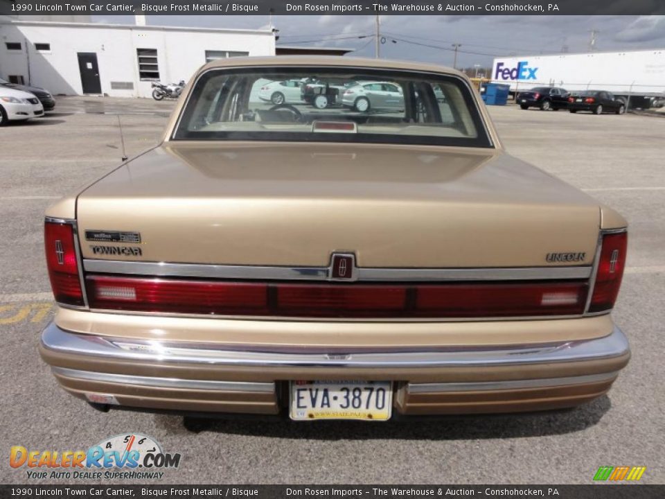 1990 Lincoln Town Car Cartier Bisque Frost Metallic / Bisque Photo #9