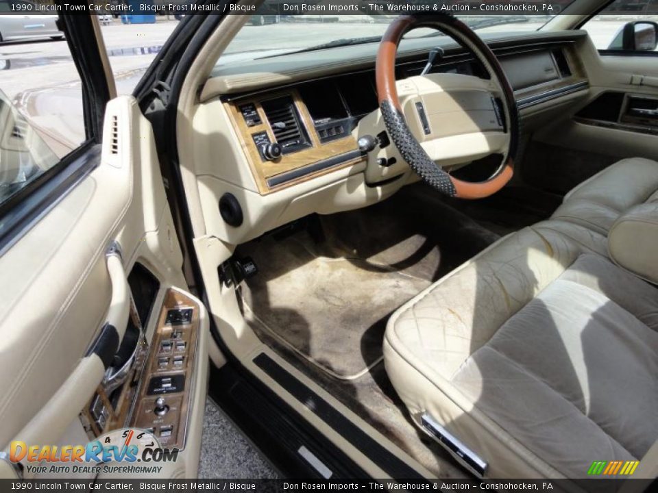 1990 Lincoln Town Car Cartier Bisque Frost Metallic / Bisque Photo #13