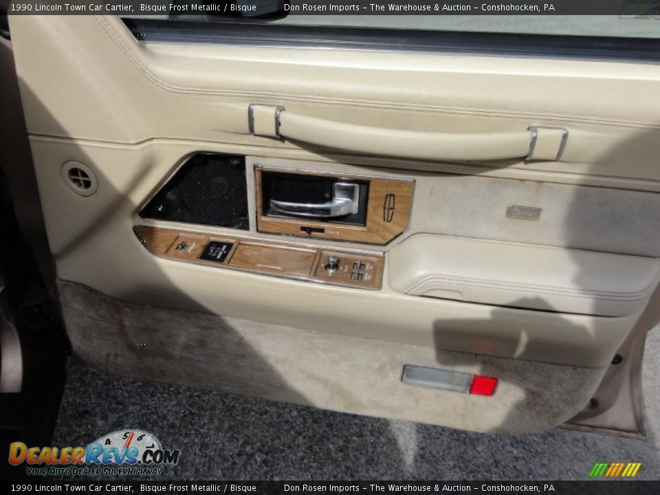 Door Panel of 1990 Lincoln Town Car Cartier Photo #22