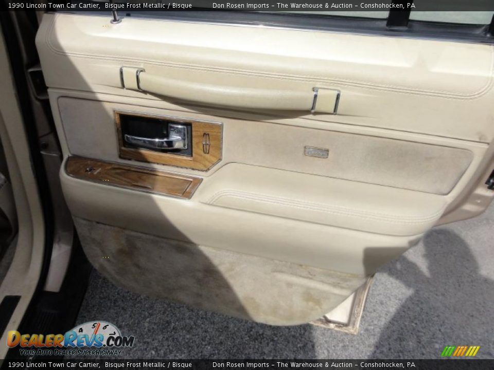 Door Panel of 1990 Lincoln Town Car Cartier Photo #25
