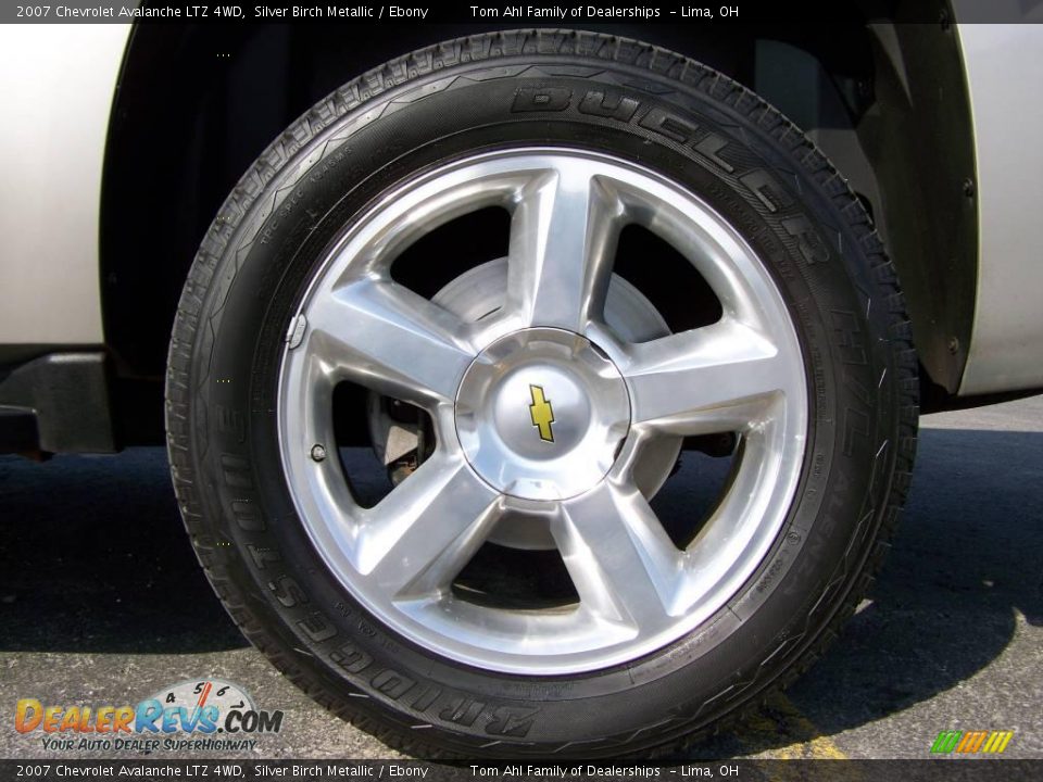 2007 Chevrolet Avalanche LTZ 4WD Silver Birch Metallic / Ebony Photo #8