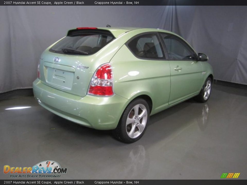 Apple Green 2007 Hyundai Accent SE Coupe Photo #11