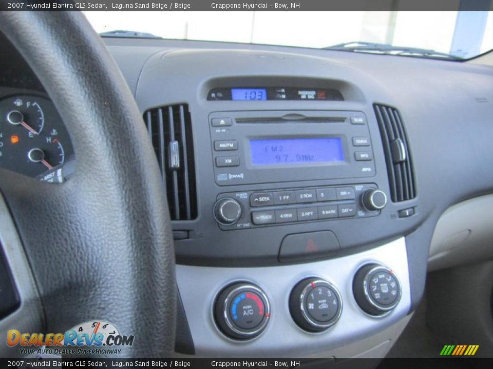 2007 Hyundai Elantra GLS Sedan Laguna Sand Beige / Beige Photo #29