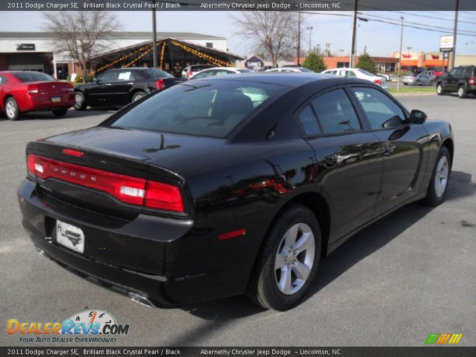 Brilliant Black Crystal Pearl 2011 Dodge Charger SE Photo #4
