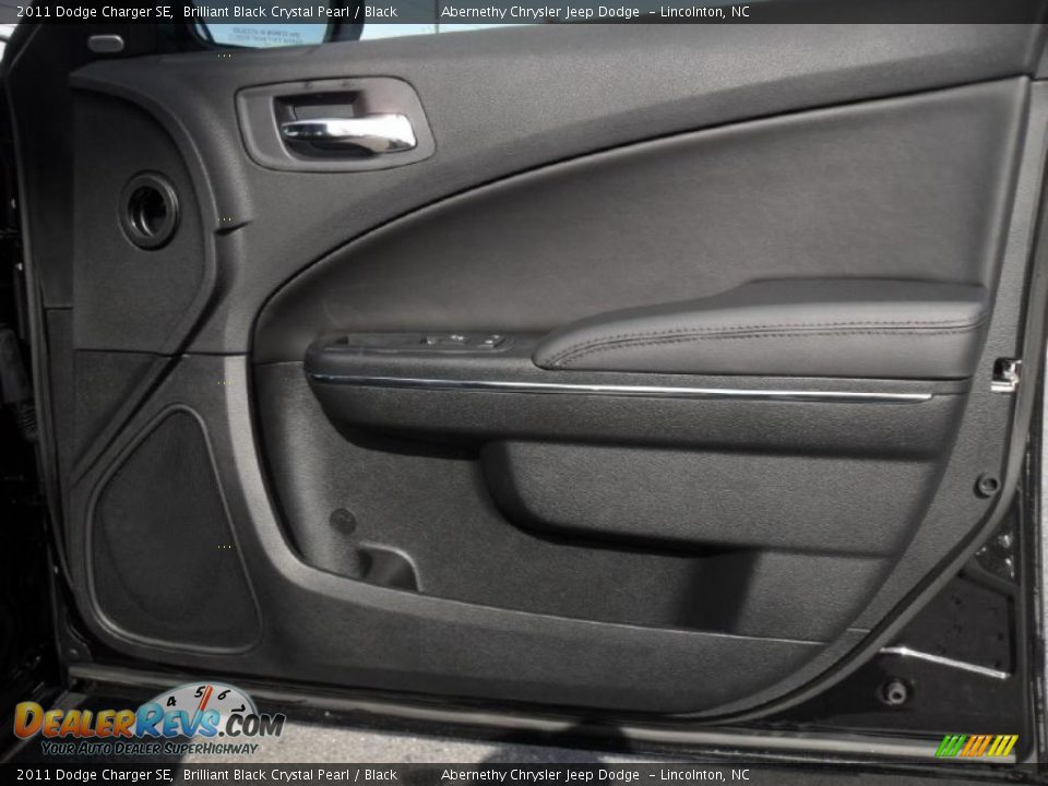 2011 Dodge Charger SE Brilliant Black Crystal Pearl / Black Photo #21