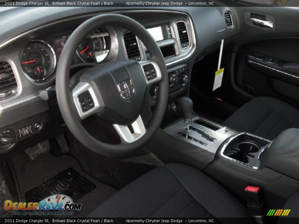 2011 Dodge Charger SE Brilliant Black Crystal Pearl / Black Photo #25