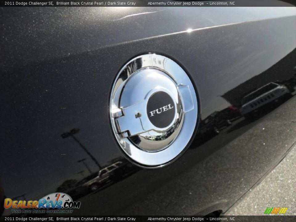 2011 Dodge Challenger SE Brilliant Black Crystal Pearl / Dark Slate Gray Photo #21
