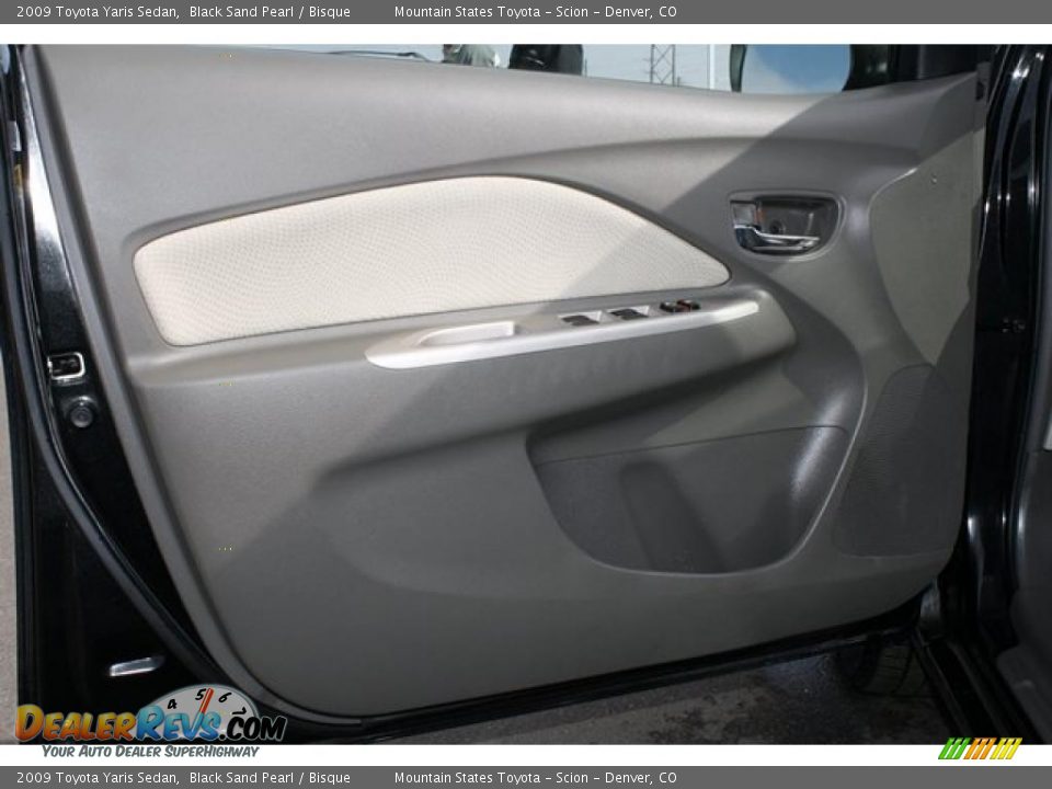 2009 Toyota Yaris Sedan Black Sand Pearl / Bisque Photo #14