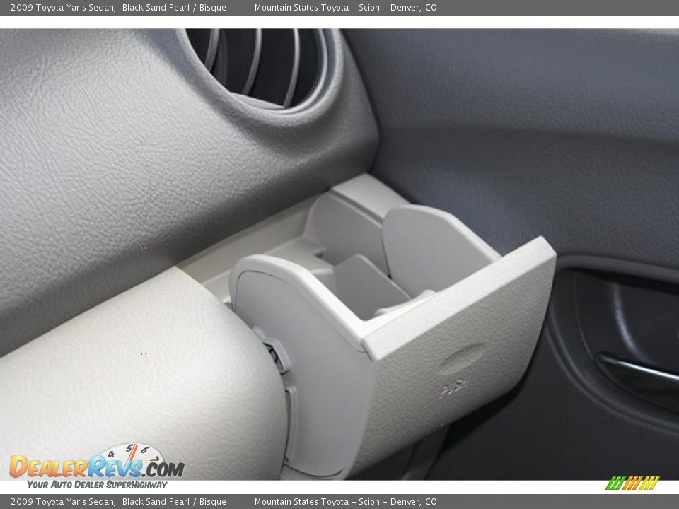 2009 Toyota Yaris Sedan Black Sand Pearl / Bisque Photo #25