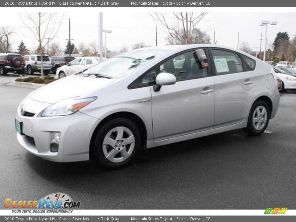 2010 Toyota Prius Hybrid IV Classic Silver Metallic / Dark Gray Photo #5