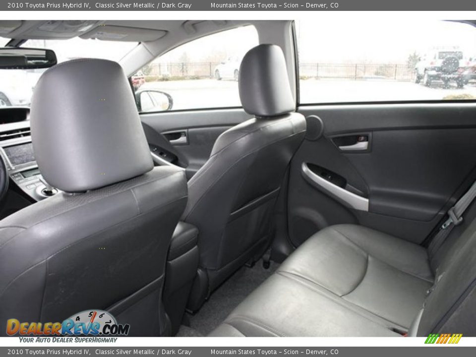 2010 Toyota Prius Hybrid IV Classic Silver Metallic / Dark Gray Photo #10