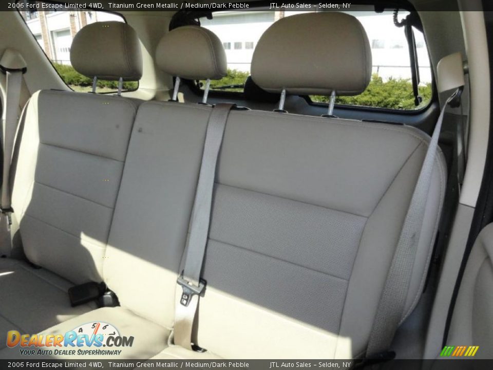 Medium/Dark Pebble Interior - 2006 Ford Escape Limited 4WD Photo #18