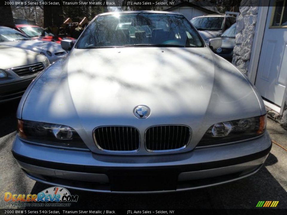 2000 BMW 5 Series 540i Sedan Titanium Silver Metallic / Black Photo #2