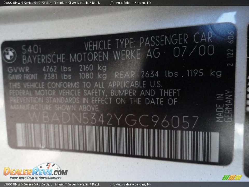 2000 BMW 5 Series 540i Sedan Titanium Silver Metallic / Black Photo #16