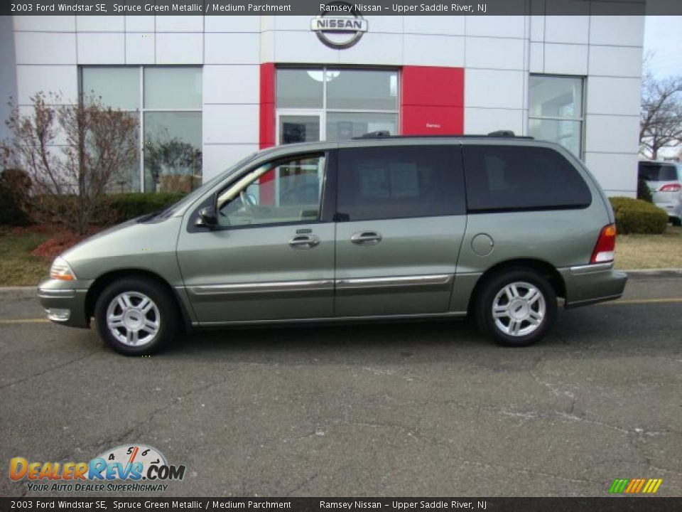 2003 Ford Windstar SE Spruce Green Metallic / Medium Parchment Photo #2