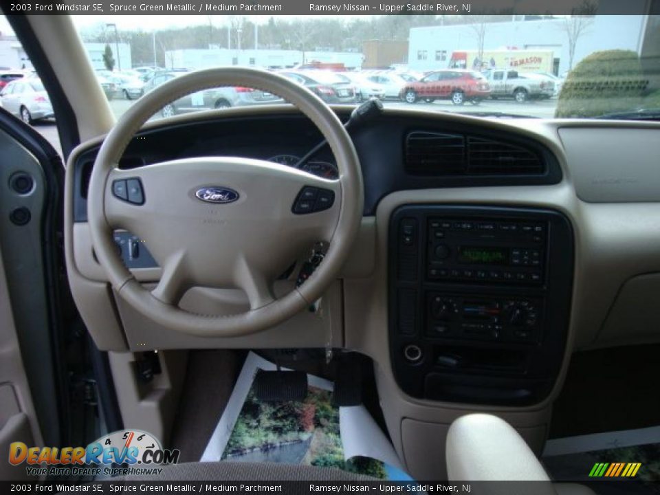 2003 Ford Windstar SE Spruce Green Metallic / Medium Parchment Photo #13